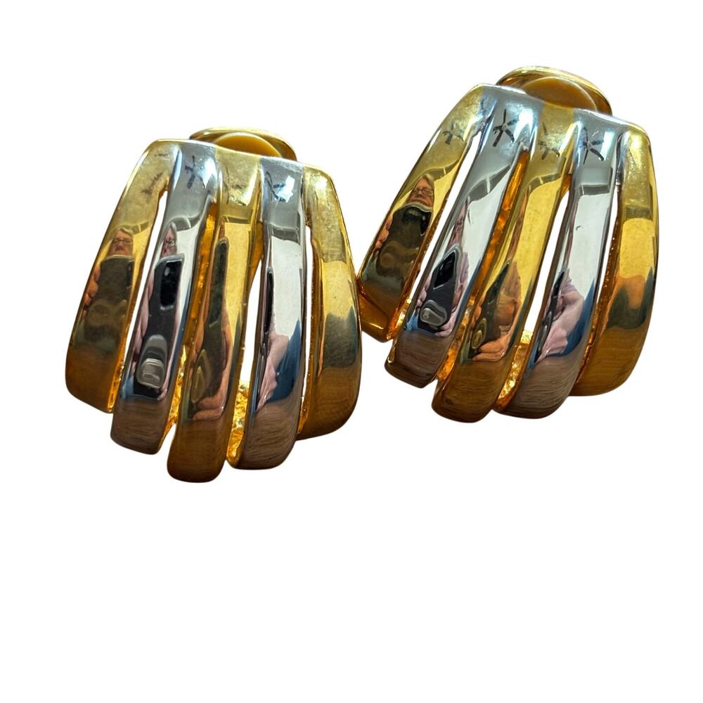 Vintage clip on earrings gold & silver shells chunky 1980’s runway design chic